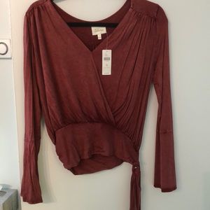 NWT Anthropologie xs shirt with slit sleeve
